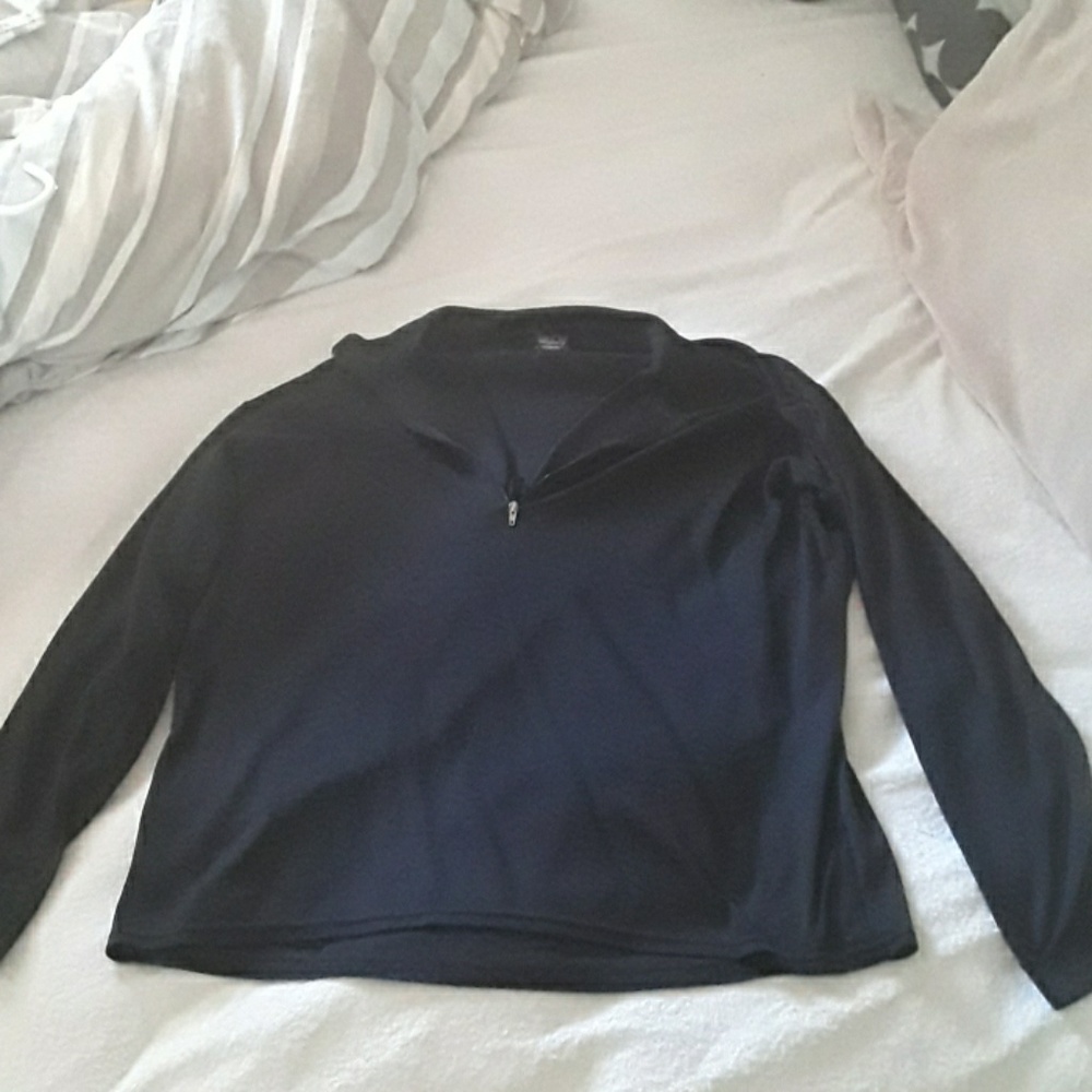 A light weight black jacket